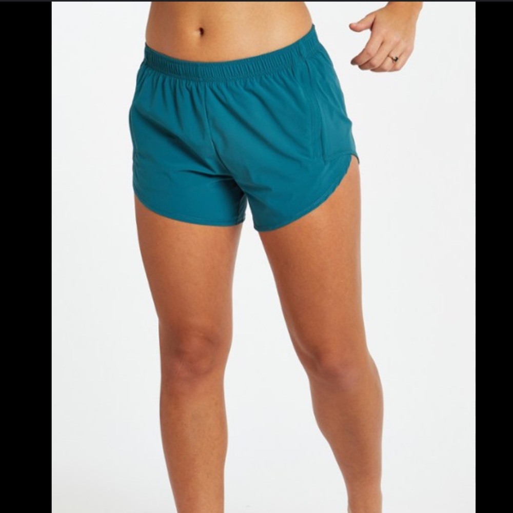 Oiselle Flyout Shorts Size 6 Juniper